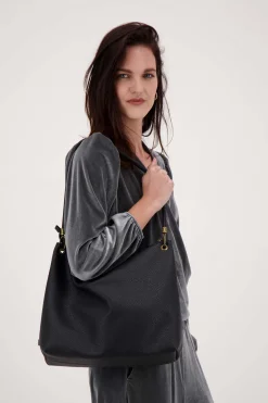 ZUSSS Schoudertassen & Handtassen*basic schoudertas met hengsel L zwart