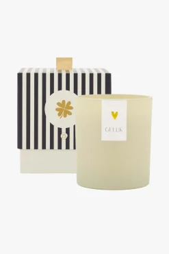 ZUSSS Geurkaarsen*geurkaars in doosje bamboe klavertje zand