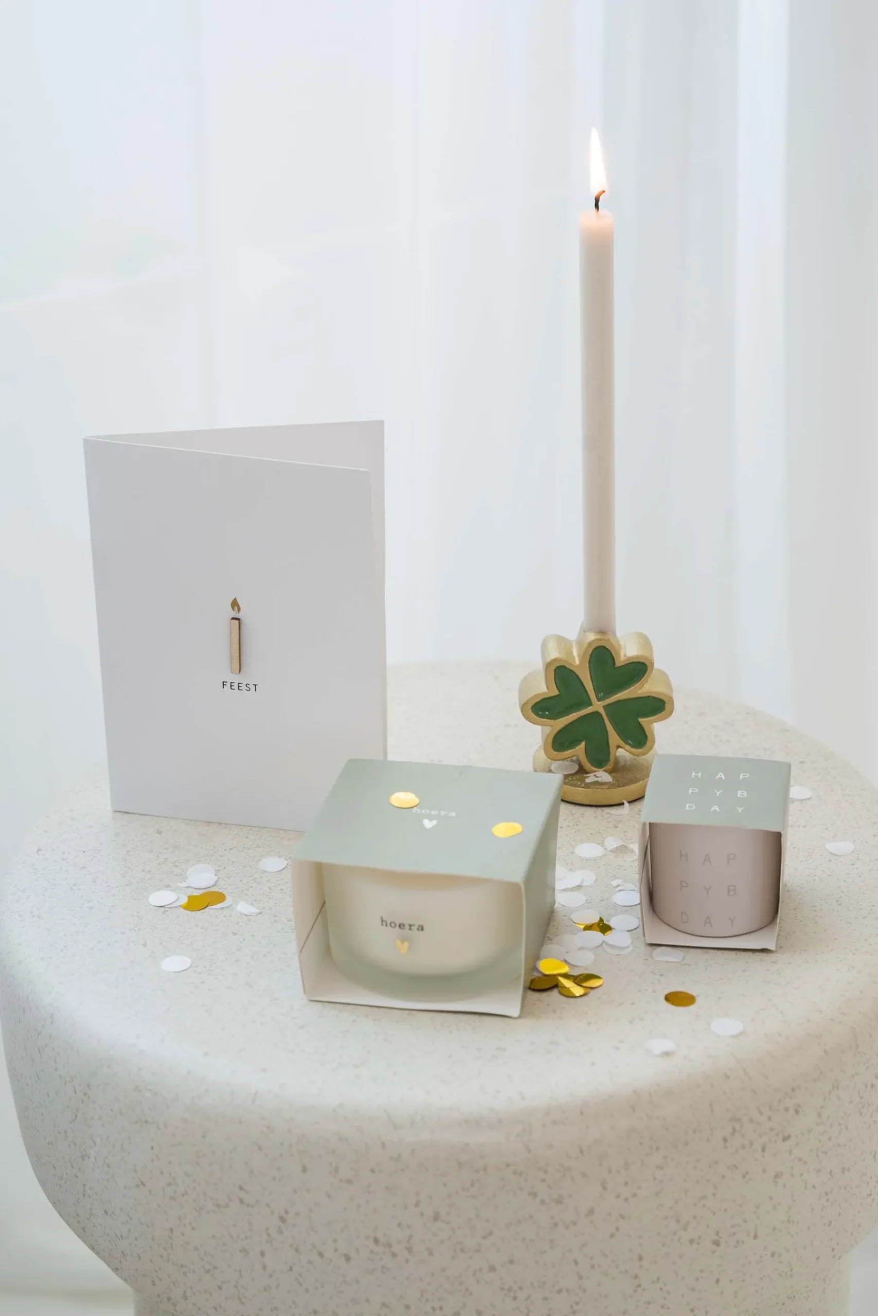 ZUSSS Geurkaarsen*geurkaars in wikkel hoera groen