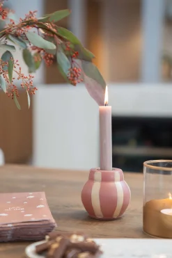 ZUSSS Kaarsen|Kaarsenhouders*glazen kandelaar met strepen zand/poederroze