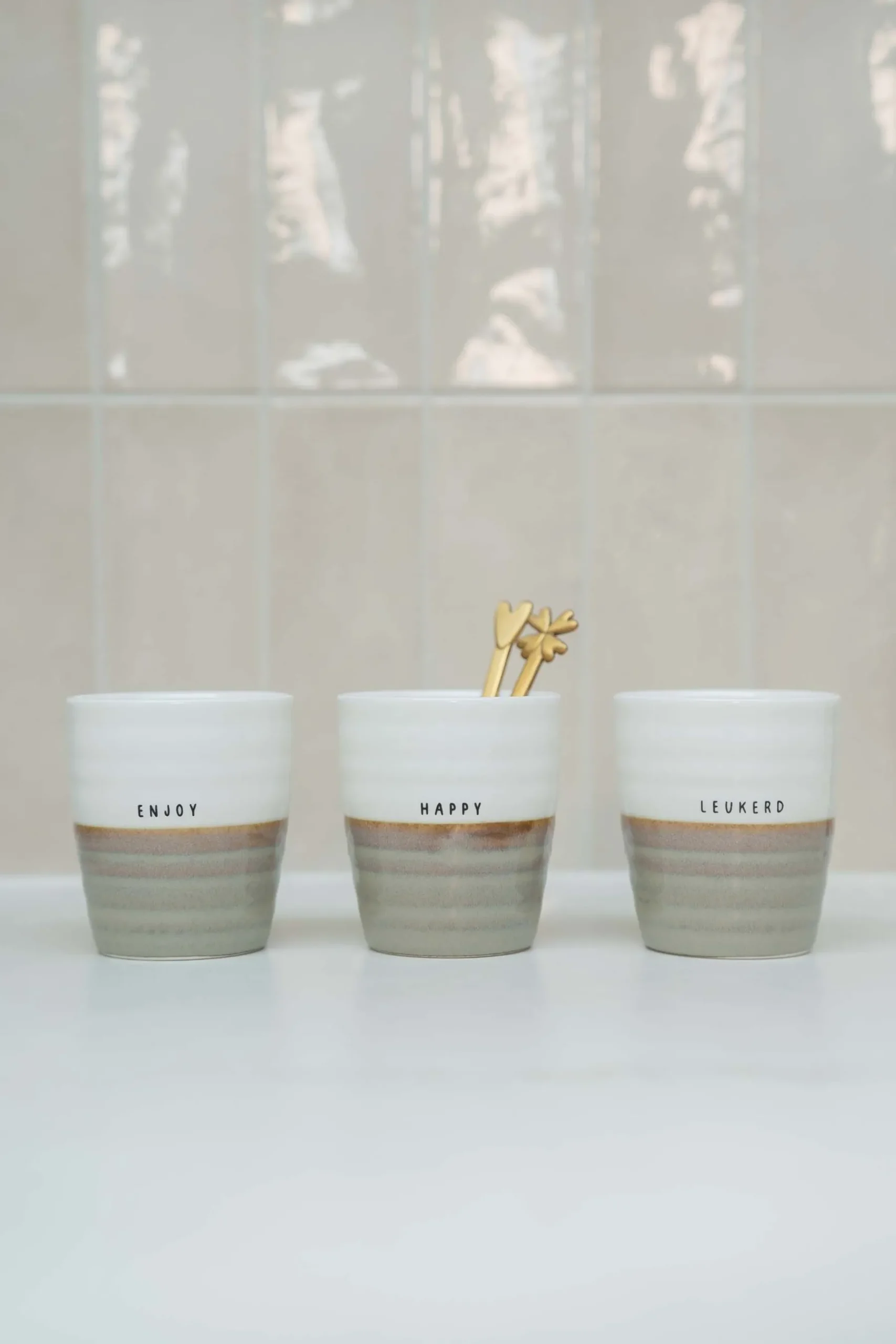 ZUSSS Servies*koffiemok enjoy wit/zand