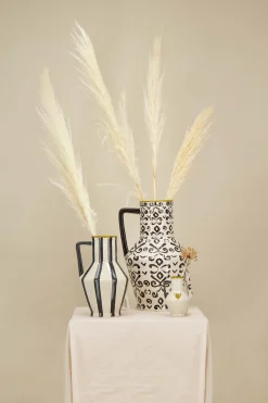 ZUSSS Vazen & Potten*x Return to Sender vaas gestreept M zand/off black